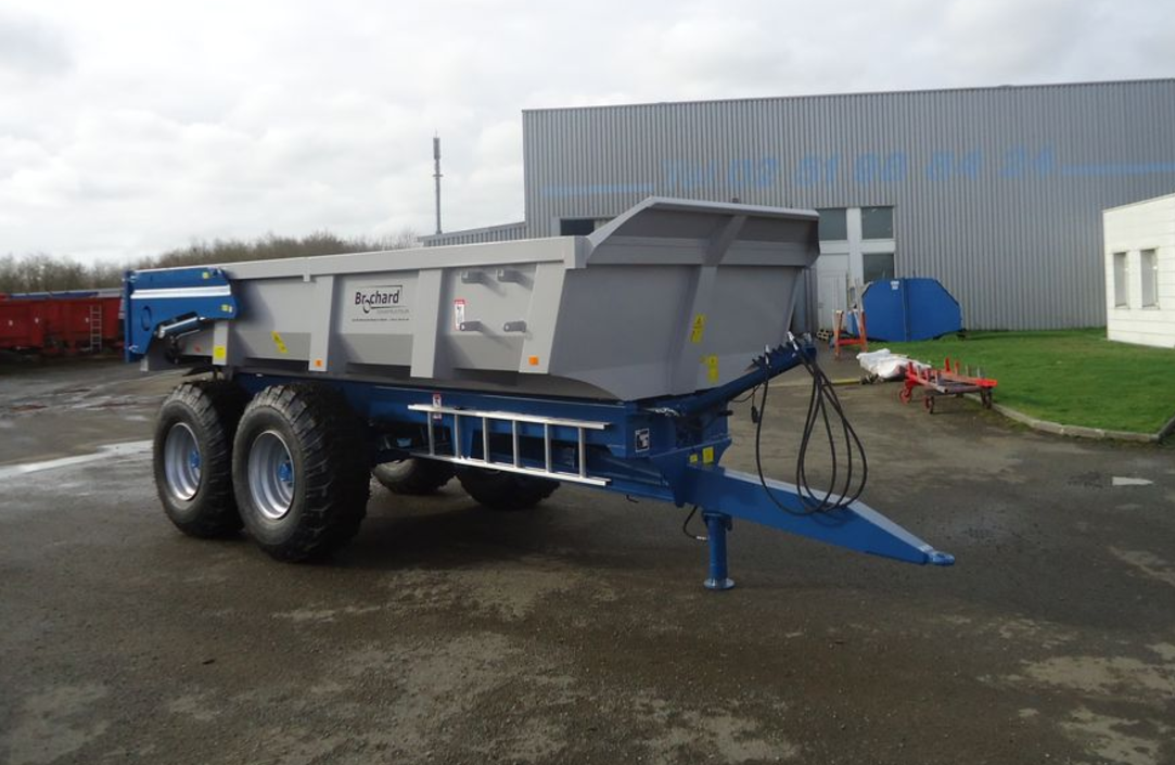 Avis Semi-remorque de chantier type Traditionnelle de la marque Panien - Remorques TP